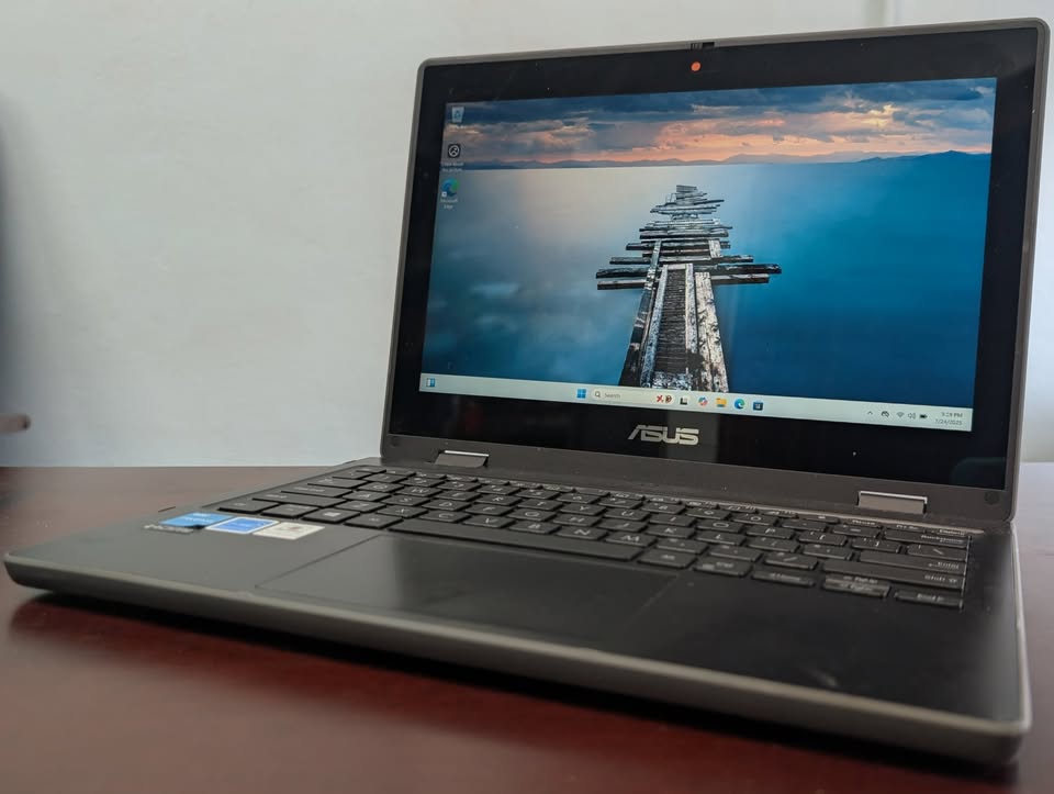 ASUS BR1100FKA 11.6" 2-in-1 Touchscreen Laptop