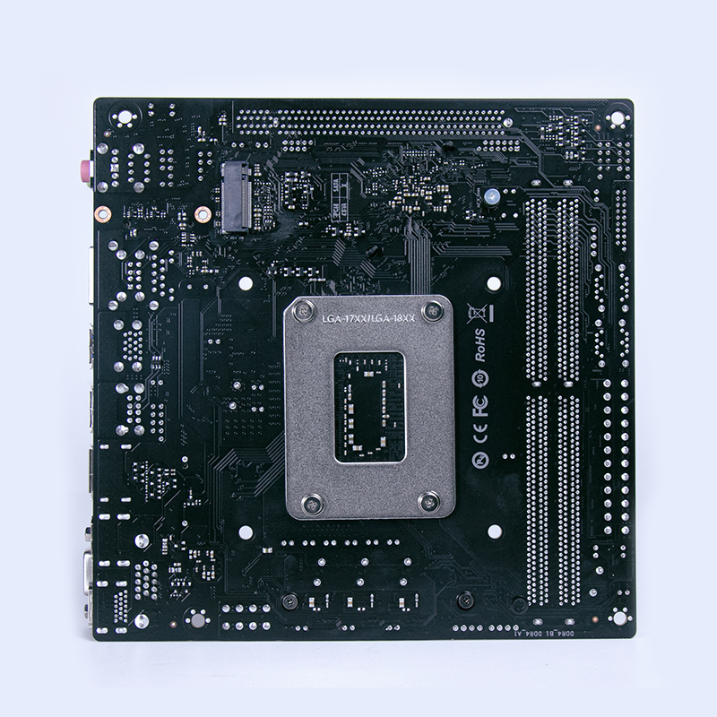 ERYING M-ITX Motherboard with Onboard CPU Core Kit i7 11800H 1,9-4.6GHz, dual-channel DDR4.  Extended Inventory.